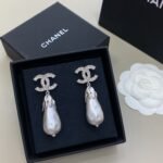 Teardrop Pearl Earrings