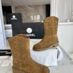 Chanel 24P Vintage Maillard Suede Riding Boots